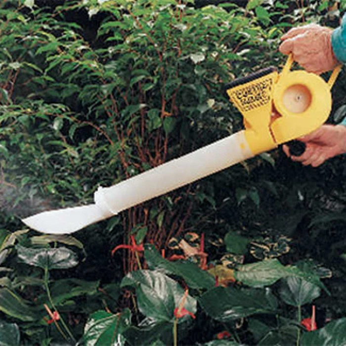 Dustin Mizer Garden Dust Applicator 1 Dustin Mizer Garden Dust Applicator